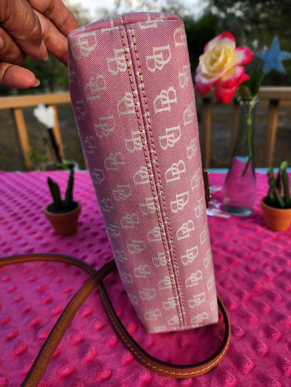 Dooney & Bourke Pink & White Canvus Logo Crossbody With Tan Leather Trim EUC - Picture 7 of 16